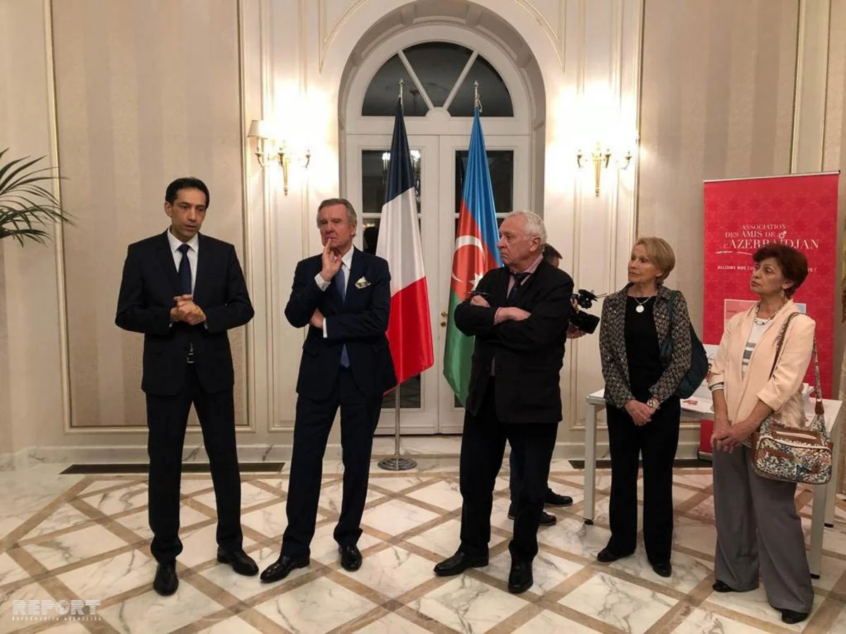 Parisdə Azərbaycan qadınlarına həsr edilmiş kitabın təqdimatı olub - FOTO