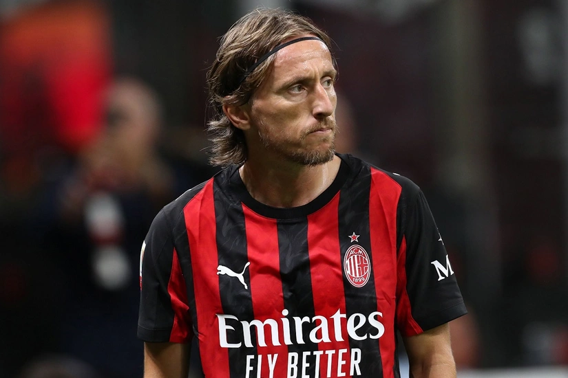 Luka Modriç İtaliya A Seriyasında debüt edən ən yaşlı futbolçu olub