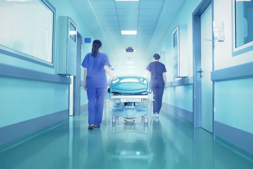 Qəza nəticəsində ağır yaralanaraq kliniki ölüm keçirən əməkdar artist sağalıb