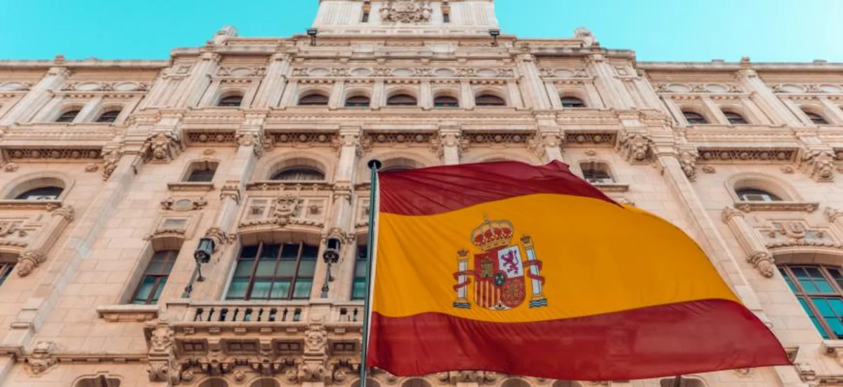 Spain to stop issuing golden visas to foreigners