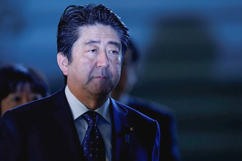 Врачи рассказали, почему не удалось спасти Синдзо Абэ