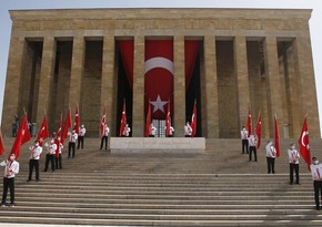 Turkish people celebrate Commemoration of Atatürk, Youth and Sports Day