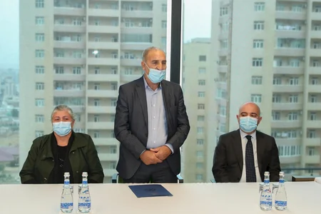 Nazirlik daha 50 şəhid ailəsi və qaziyə mənzillərin sənədlərini təqdim edib