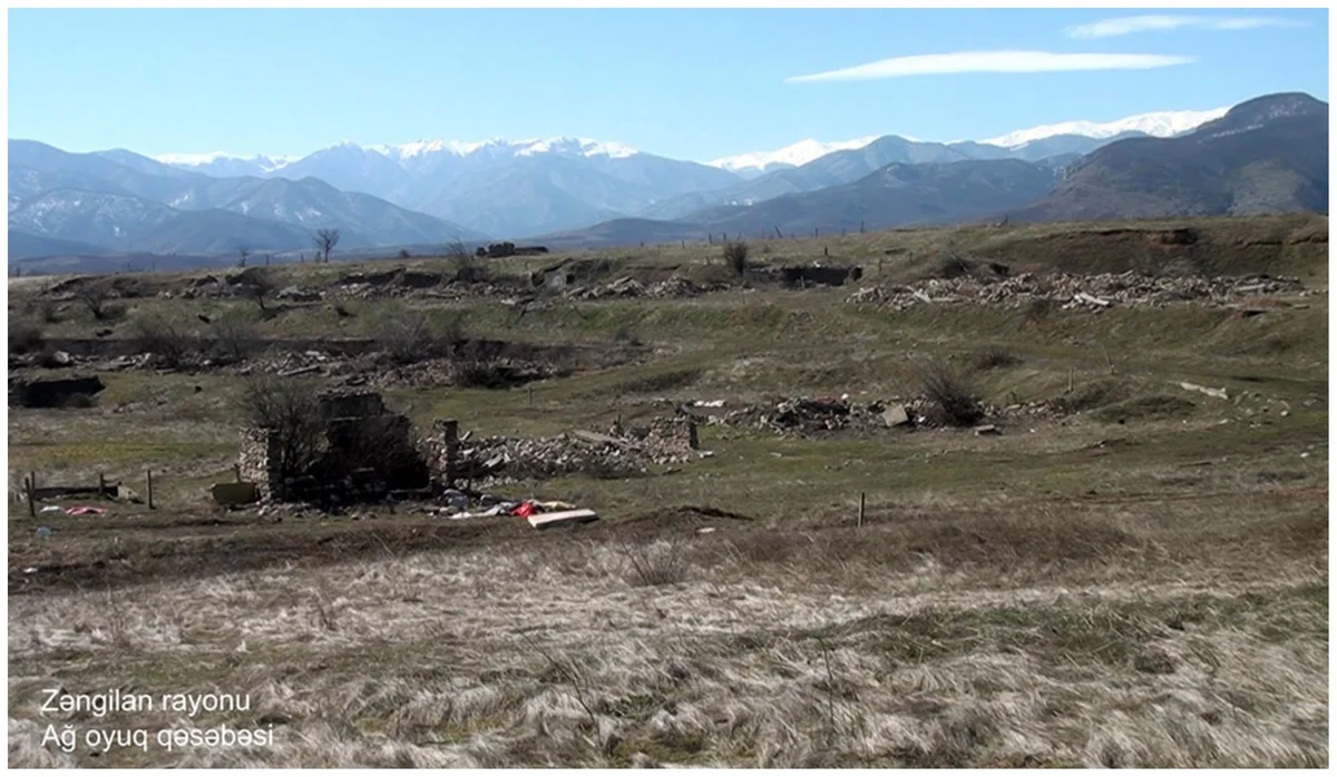 Zəngilanın Ağ oyuq qəsəbəsindən görüntülər
