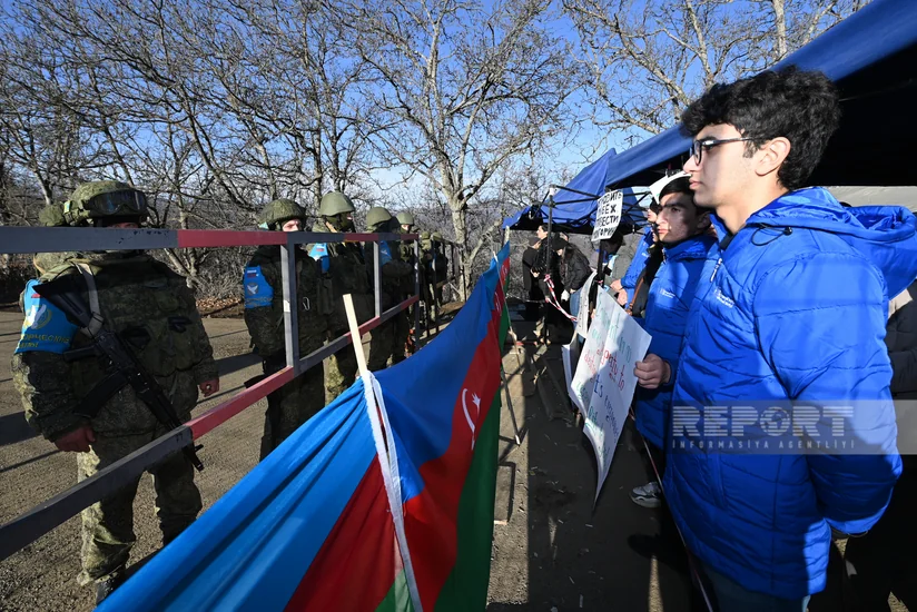 Участники акции протеста на дороге Шуша-Ханкенди: Готовы создать условия для проезда гражданских автомобилей