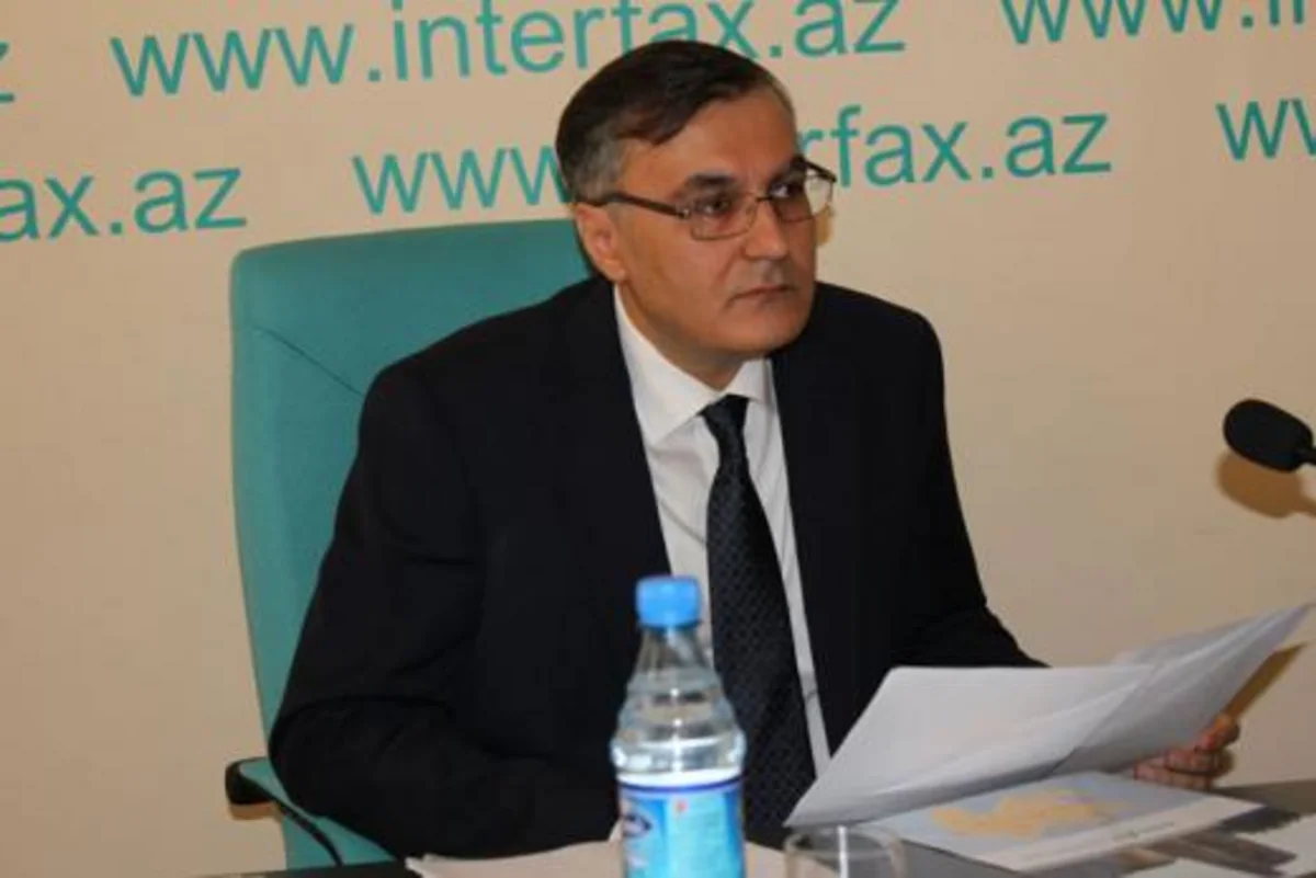 Fuad Axundov Ararat dağının ermənilərin mədəni irsi kimi YUNESKO-nun siyahısına salınması təklifini şərh edib