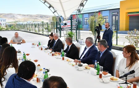 Prezident və birinci xanım Zəngilanda “Ağıllı kənd”in açılışını ediblər