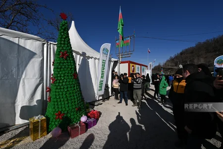 Environmental activists set up New Year tree in area of protest on Khankandi-Lachin road