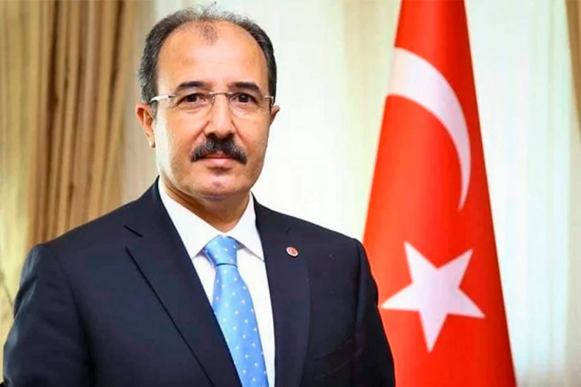 Turkish ambassador thanks Azerbaijani airline