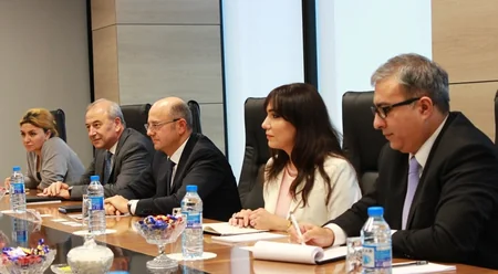 Energetika naziri Çexiyanın sənaye və ticarət nazirini qəbul edib