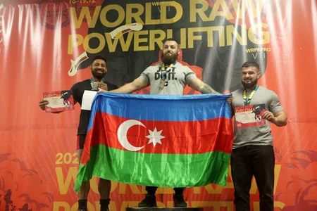 Азербайджанские пауэрлифтеры стали чемпионами мира