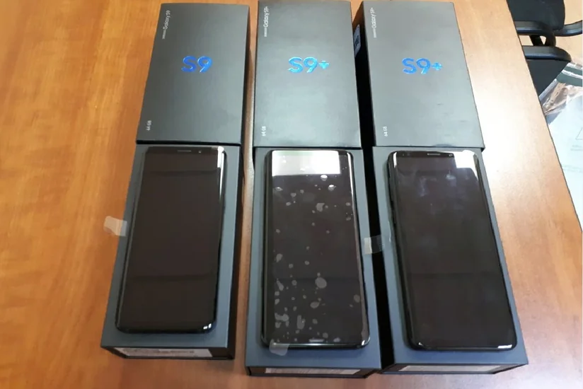 İrandan gələn Azərbaycan vətəndaşının ərzaq torbasından mobil telefonlar aşkarlanıb