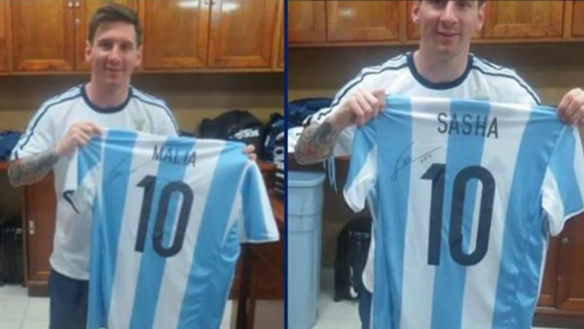 ​Lionel Messi Barak Obamaya hədiyyə göndərib
