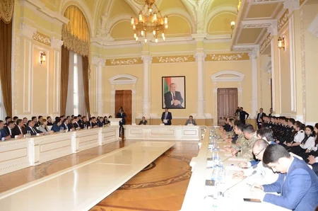 BŞİH-da ”Heydər Əliyev Müstəqil Azərbaycanın memarıdır” mövzusunda konfrans keçirilib