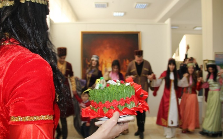 Bakıda xarici diplomatların iştirakı ilə beynəlxalq festival başlayıb