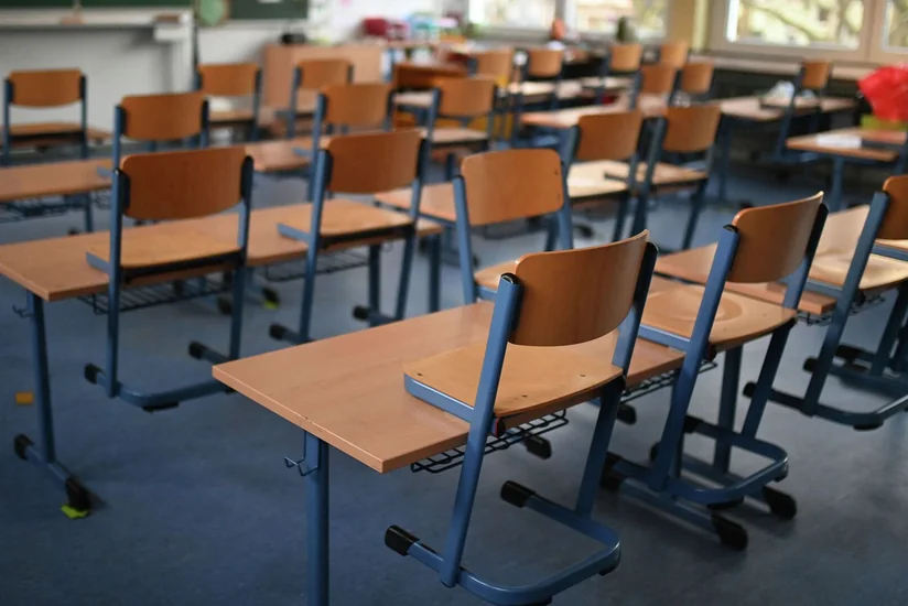 В Кыргызстане на карантин закрыли свыше 500 школ и 160 детсадов