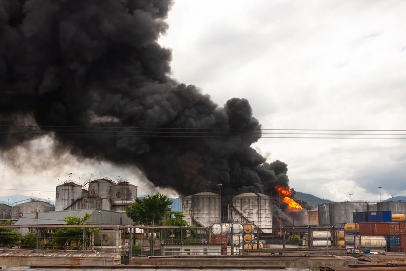 Deadly fire at Shell Nigeria pipeline leaves around 15 dead