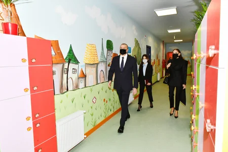 Prezident və birinci xanım Tədris və Xidmət Kompleksinin açılışında iştirak ediblər