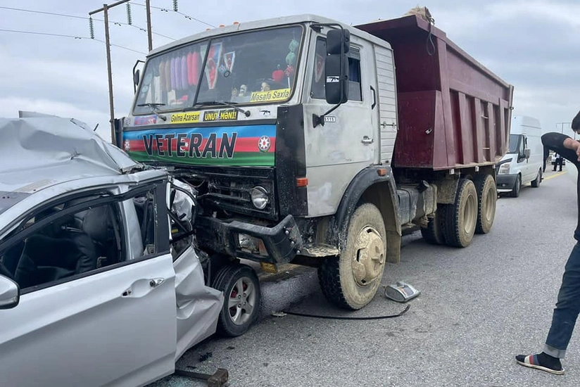 Установлены личности погибших и пострадавших в ДТП в Сальяне