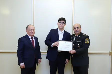 Dövlət xidməti Müharibə, Əmək və Silahlı Qüvvələr Veteranları Təşkilatının üzvlərini təltif edib