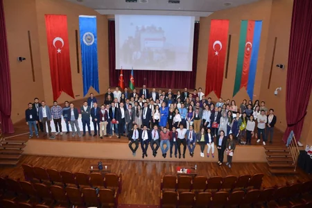 Ankarada azərbaycanlı həkimlərin və tibb təhsili alan tələbələrin V Türkiyə Forumu keçirilib