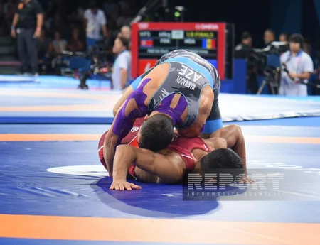 Paris-2024: Azərbaycanın yunan-Roma güləşçisi məğlub olub