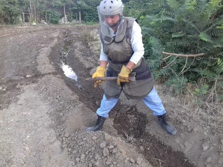 Ağdamda top mərmisi tapılıb