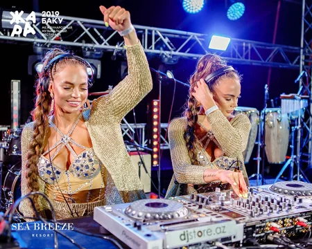 Xəzər sahilində isti həftə sonu: Bakıda JARA festivalının möhtəşəm pre-partisi keçirilib - FOTO - VİDEO