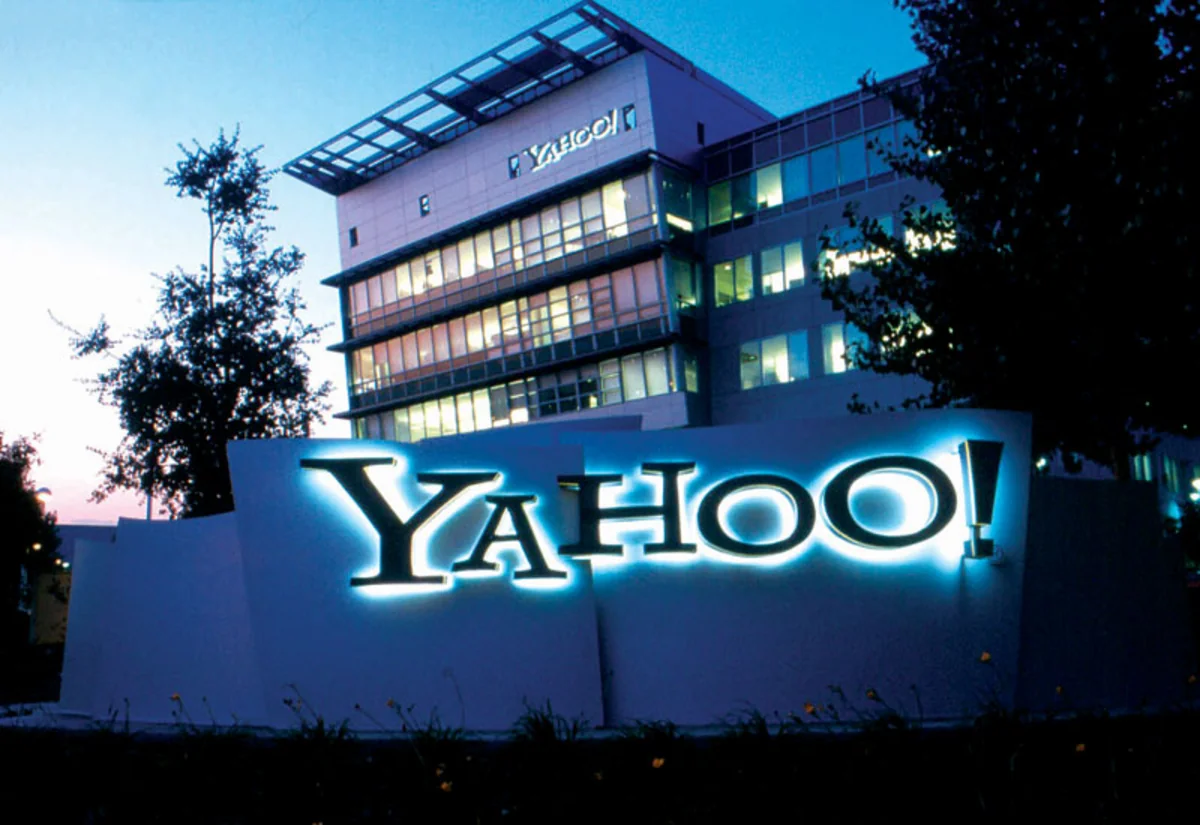 The 'for sale' sign is up at Yahoo