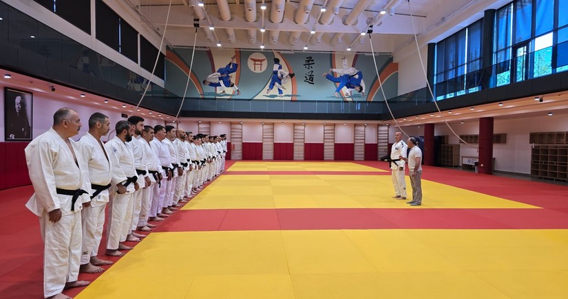 Cüdo hakimləri üçün nəzəri və praktiki seminar təşkil olunub