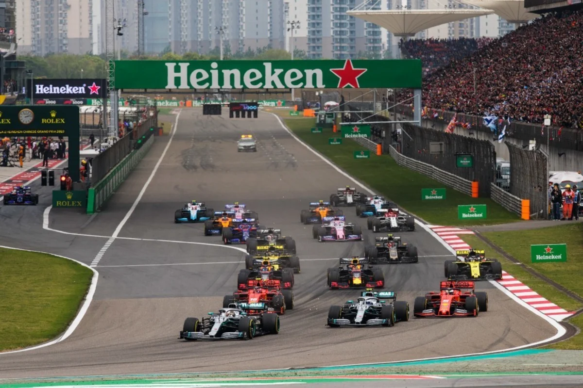 Formula 1 üzrə Çin Qran-prisi təxirə salındı - RƏSMİ
