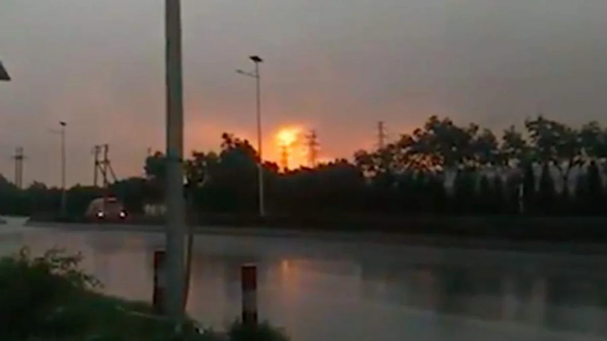 Взрыв произошел на заводе в Центральном Китае