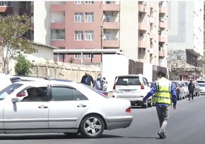 Parklanma yerləri pulsuzdur! - VİDEO