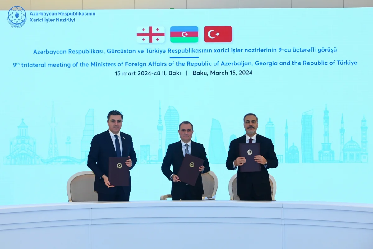 Azərbaycan, Türkiyə və Gürcüstanın imzaladığı Bakı bəyannaməsinin mətni açıqlanıb - YENİLƏNİB