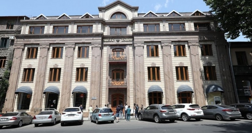 “Taşir” Şirkətlər Qrupu: Ermənistan Elektrik Şəbəkələrinin ofisində axtarışlar siyasi motivlidir