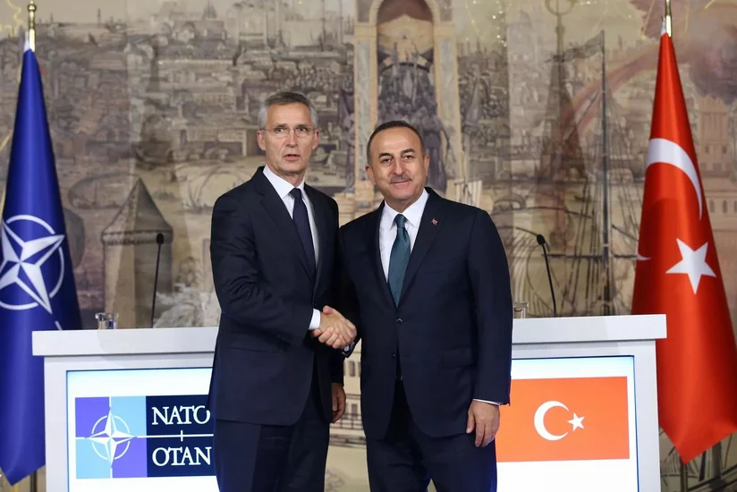 NATO Türkiyəni taxıl sazişini genişləndirməyə çağırıb