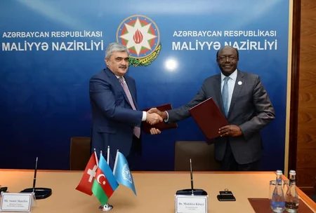 Azərbaycan UNCTAD ilə Borcların İdarə olunması və Maliyyə Təhlili Sistemi proqramının tətbiqi ilə bağlı İş Planı imzalayıb