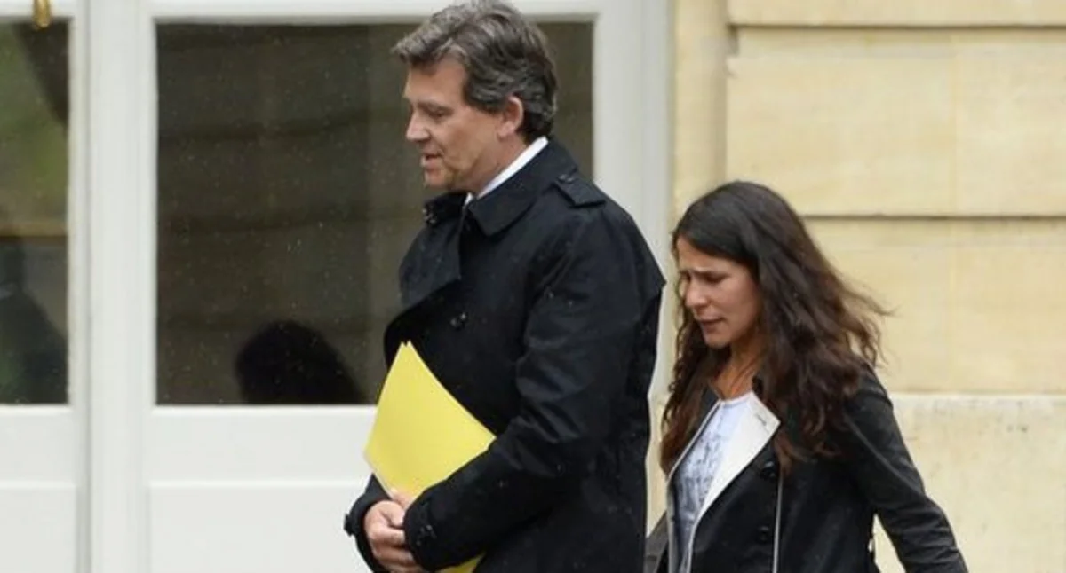 Премьер-министр Франции объявил об отставке Кабмина