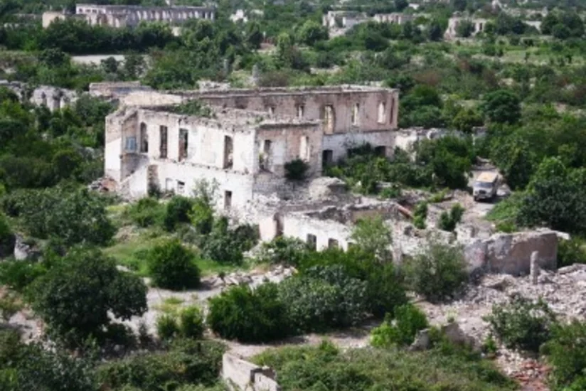 İcra başçısı: Ağdamın cəbhəyanı kəndlərində 100 yaşayış evinə ziyan dəyib
