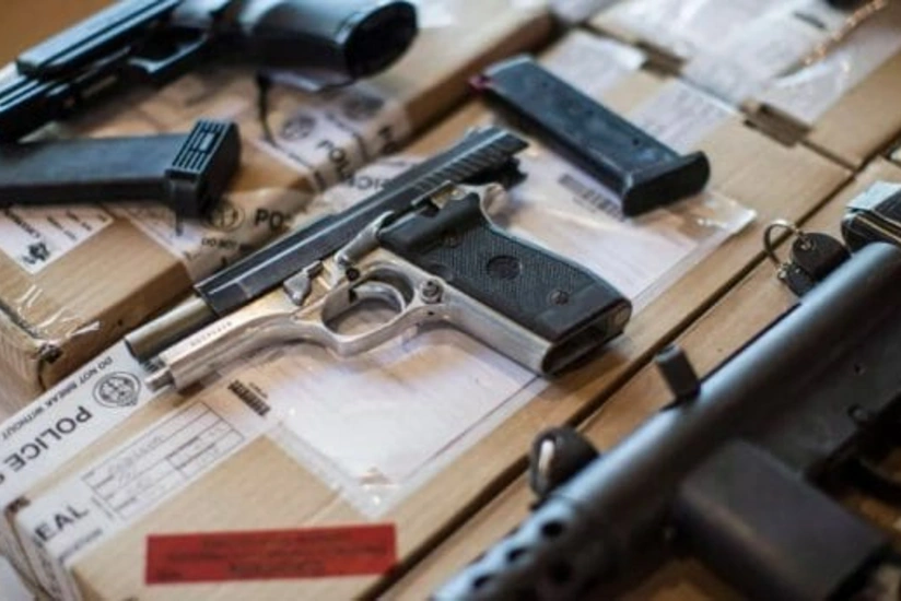 Канада запрещает импорт пистолетов в страну