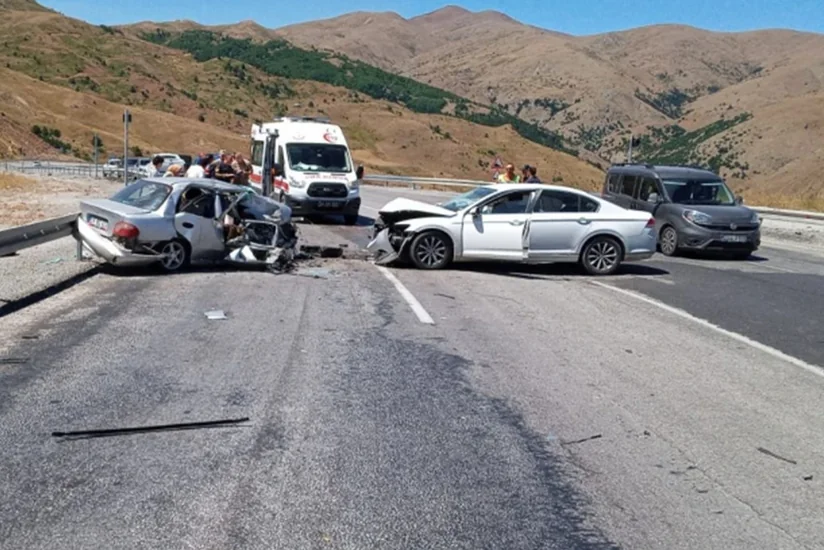 Türkiyədə yol-nəqliyyat hadisəsi olub, üç nəfər ölüb, altısı xəsarət alıb