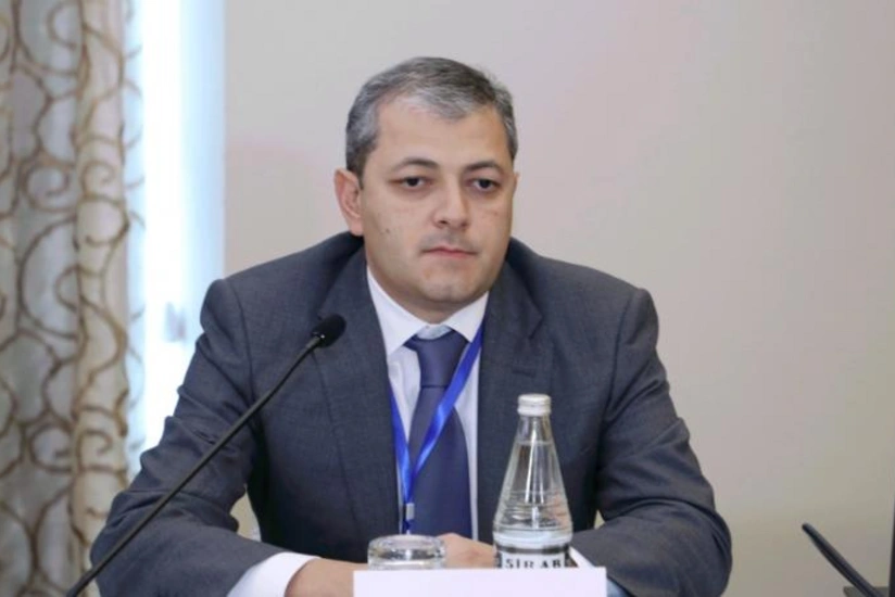 İdarələrarası Mərkəzdə Prezidentin Şuşadakı xüsusi nümayəndəsi ilə görüş keçirilib
