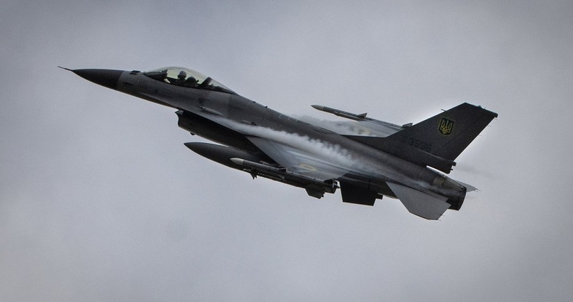 Ukraine pilot killed, F-16 fighter jet lost, Ukrainian military says