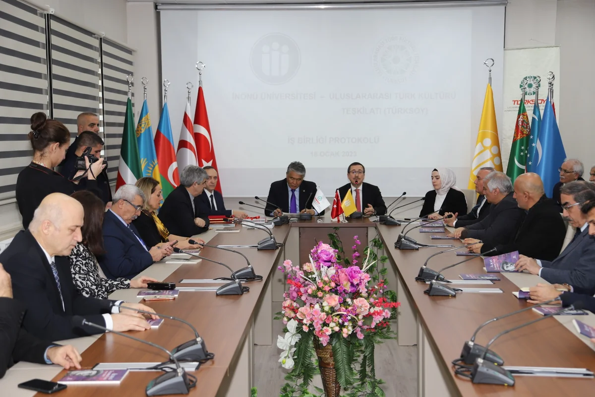 TÜRKSOY Türkiyədə Almas İldırımı yad edib