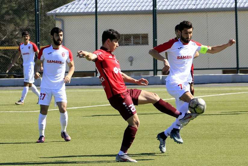 I Divizion: Üç klub xərəkdaşıyanlara görə cəzalandırıldı