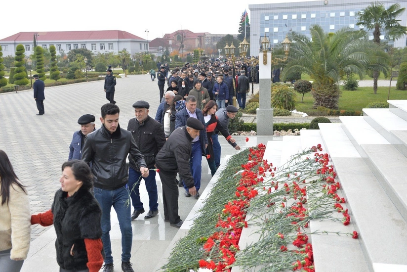 Cənub bölgəsində Heydər Əliyevin vəfatının 16-cı ildönümü qeyd olunub - VİDEOREPORTAJ