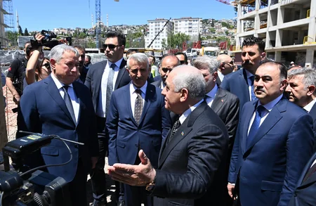 PM Asadov views progress of construction work in “Azerbaijani quarter” in Türkiye’s Kahramanmaras