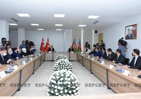 YAP və AKP nümayəndə heyətləri arasında görüş keçirilib