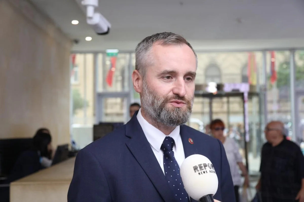 Polşa səfiri: “Biz Azərbaycanla iqtisadi əməkdaşlığı gücləndirmək üçün səy göstəririk”