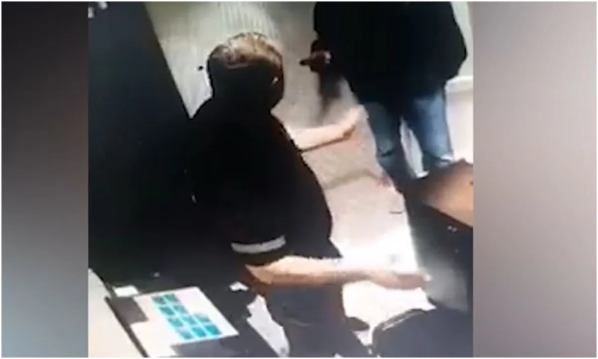 В Грузии ограблена АЗС SOCAR